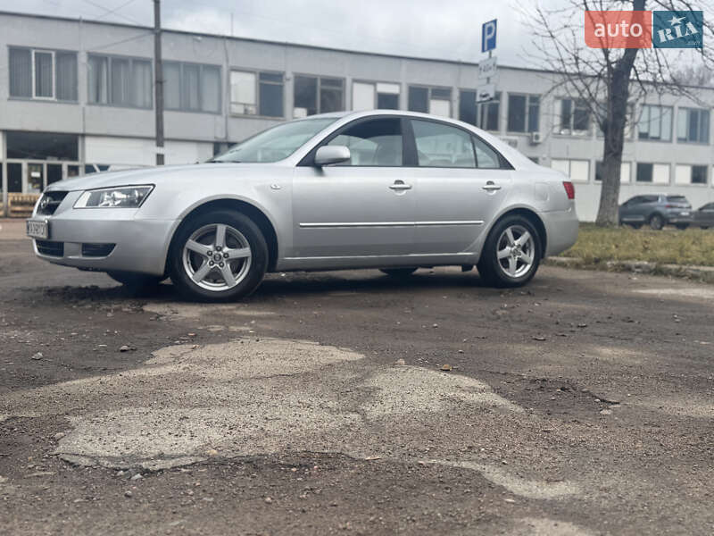 Седан Hyundai Sonata 2006 в Чернігові