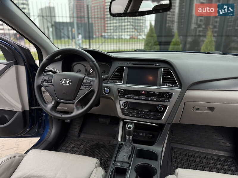 Седан Hyundai Sonata 2014 в Киеве фото 22 Седан Hyundai Sonata 2014 в Киеве