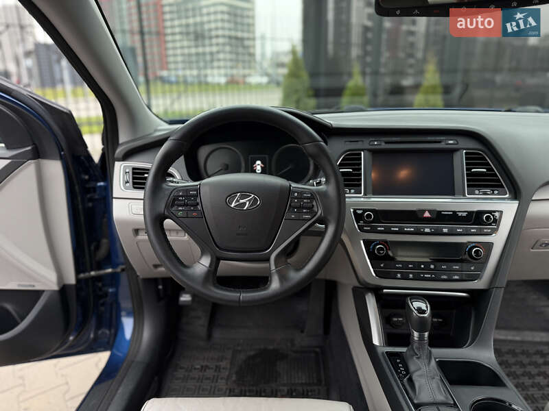 Седан Hyundai Sonata 2014 в Киеве фото 24 Седан Hyundai Sonata 2014 в Киеве
