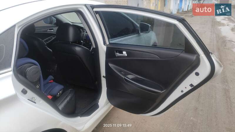 Седан Hyundai Sonata 2013 в Нетешине фото 7 Седан Hyundai Sonata 2013 в Нетешине