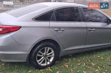 Седан Hyundai Sonata 2015 в Царичанці
