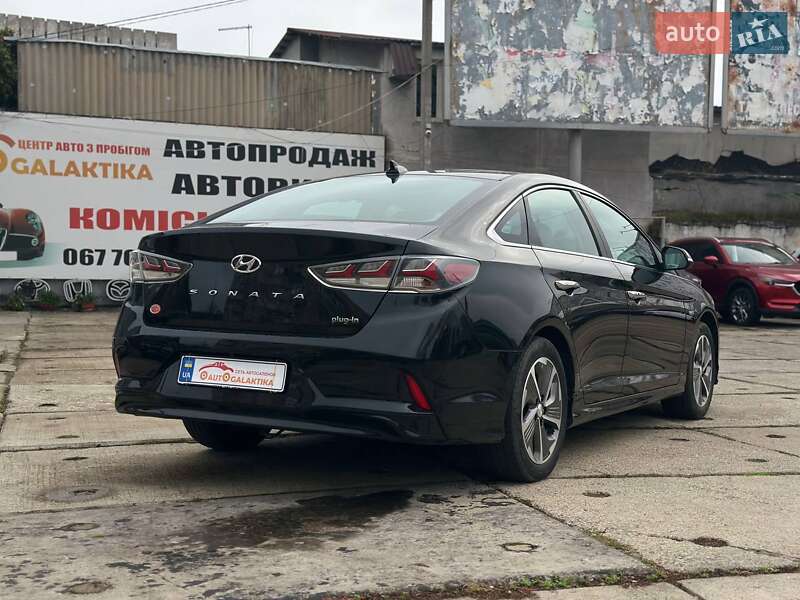 Седан Hyundai Sonata 2019 в Одесі