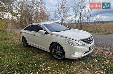 Седан Hyundai Sonata 2010 в Миргороді