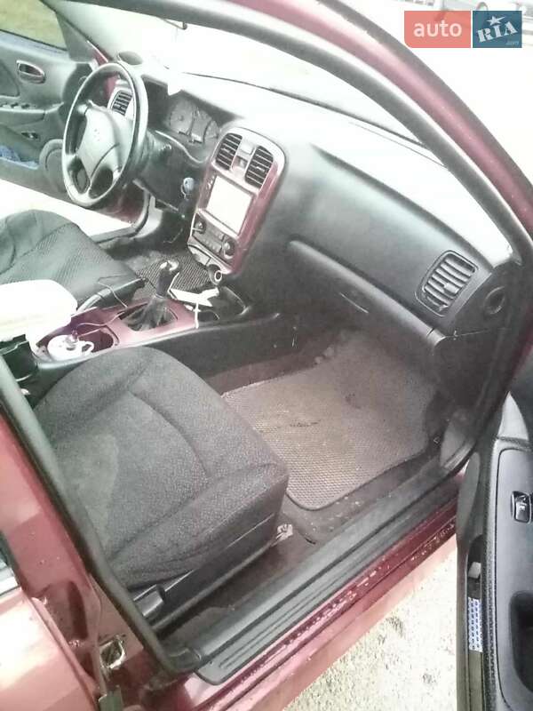 Седан Hyundai Sonata 2004 в Костополе фото 2 Седан Hyundai Sonata 2004 в Костополе