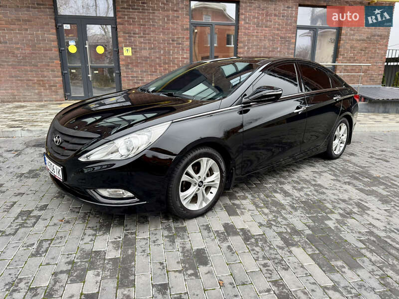 Hyundai Sonata 2012