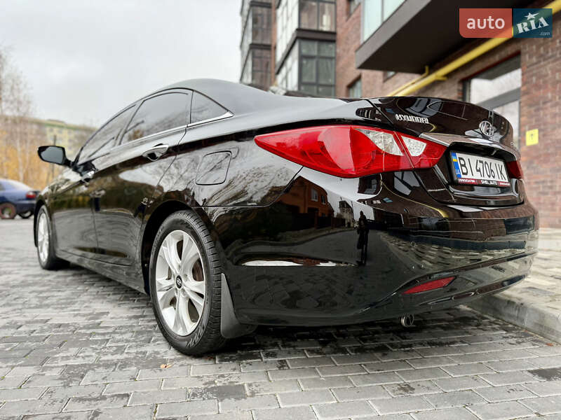Седан Hyundai Sonata 2012 в Полтаве