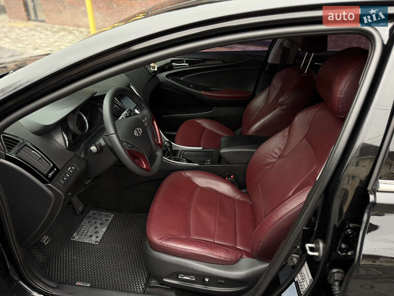 Седан Hyundai Sonata 2012 в Полтаве