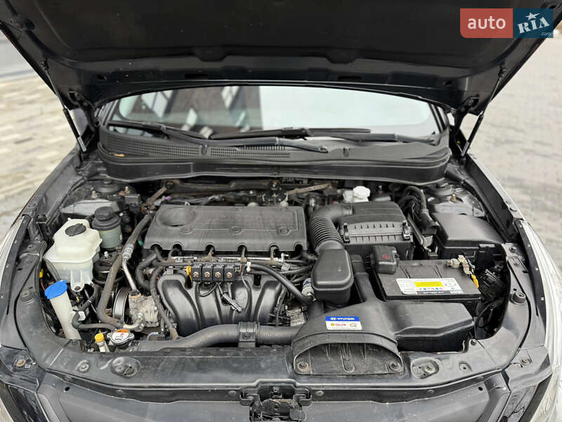 Седан Hyundai Sonata 2012 в Полтаве