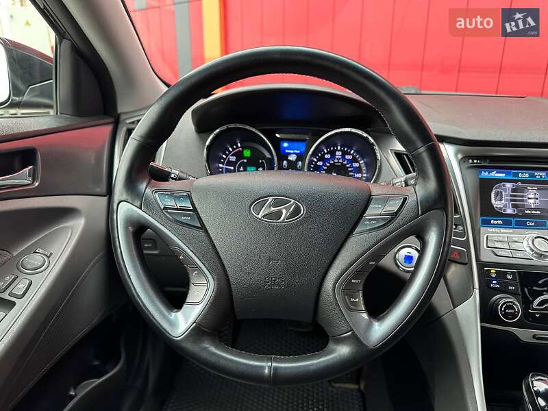 Седан Hyundai Sonata 2013 в Киеве