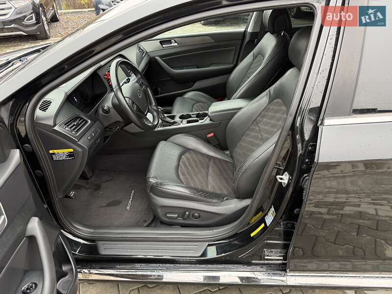 Седан Hyundai Sonata 2016 в Ужгороде