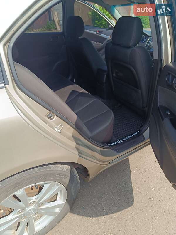 Седан Hyundai Sonata 2008 в Першотравенске фото 17 Седан Hyundai Sonata 2008 в Першотравенске