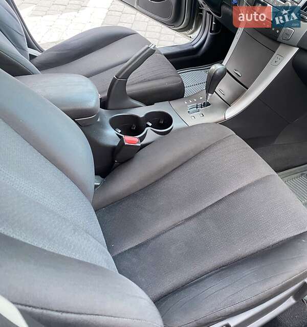 Седан Hyundai Sonata 2008 в Львове