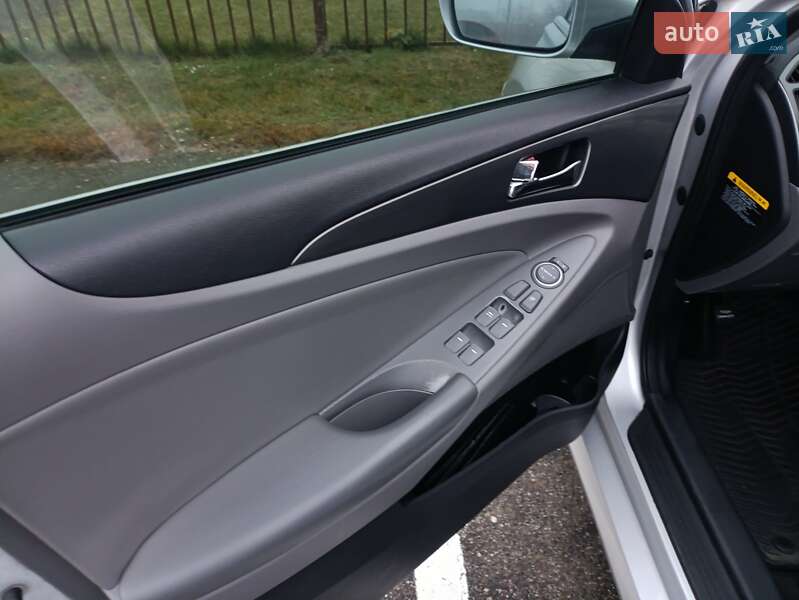 Седан Hyundai Sonata 2012 в Луцке фото 38 Седан Hyundai Sonata 2012 в Луцке