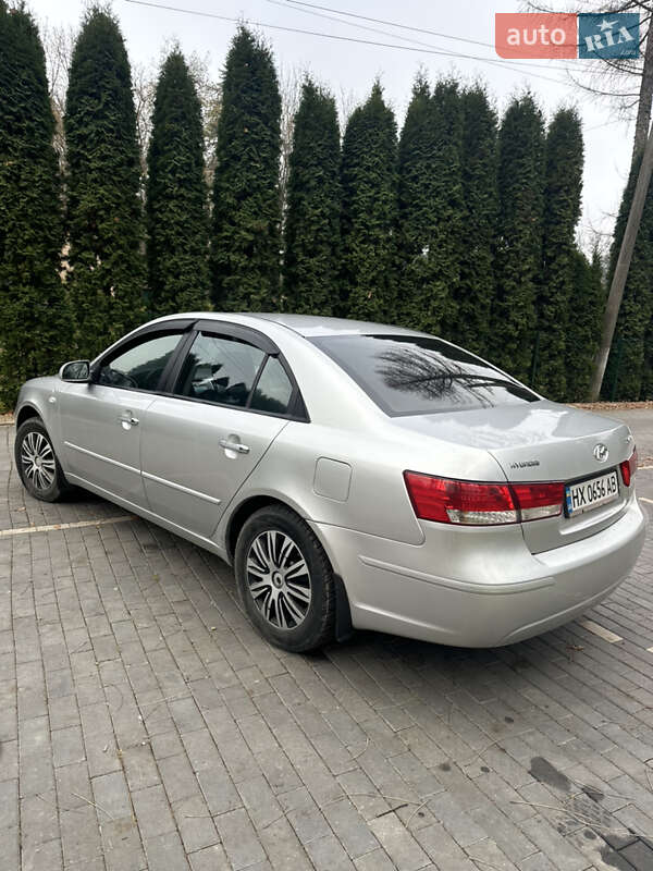 Седан Hyundai Sonata 2008 в Шепетівці