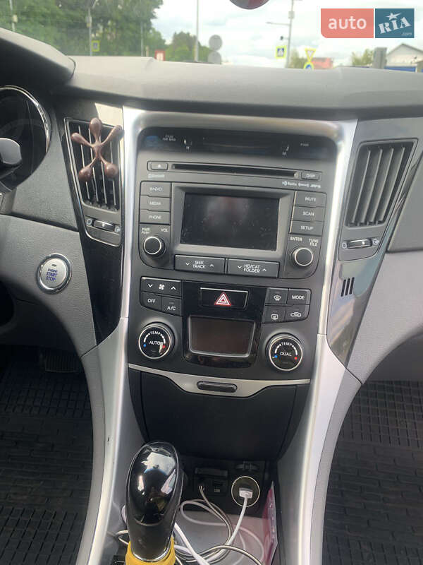 Седан Hyundai Sonata 2014 в Могилев-Подольске фото 10 Седан Hyundai Sonata 2014 в Могилев-Подольске