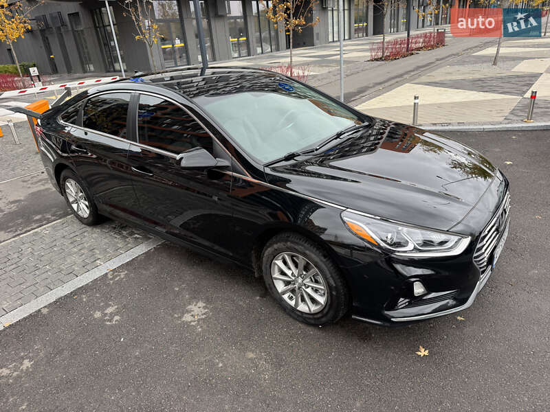 Седан Hyundai Sonata 2018 в Киеве