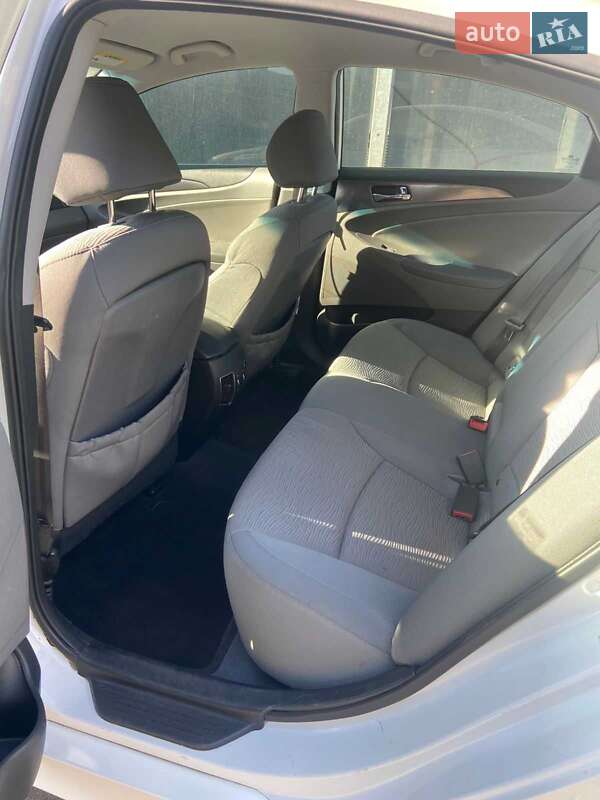 Седан Hyundai Sonata 2012 в Киеве фото 5 Седан Hyundai Sonata 2012 в Киеве