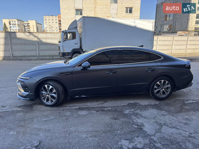 Седан Hyundai Sonata 2023 в Хмельницком фото 3 Седан Hyundai Sonata 2023 в Хмельницком