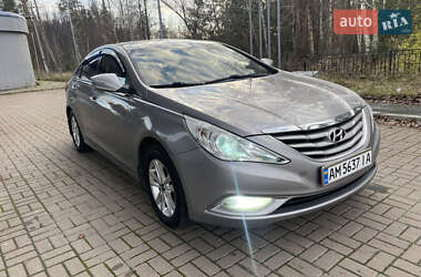 Седан Hyundai Sonata 2011 в Радомышле