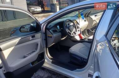 Седан Hyundai Sonata 2016 в Львове