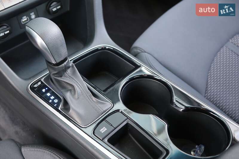 Седан Hyundai Sonata 2019 в Киеве фото 22 Седан Hyundai Sonata 2019 в Киеве