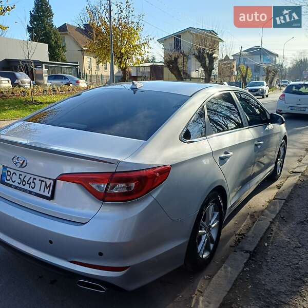Седан Hyundai Sonata 2016 в Львове