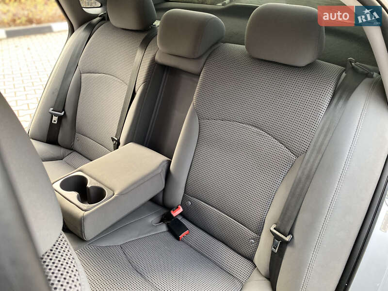 Седан Hyundai Sonata 2010 в Хмельницком фото 32 Седан Hyundai Sonata 2010 в Хмельницком