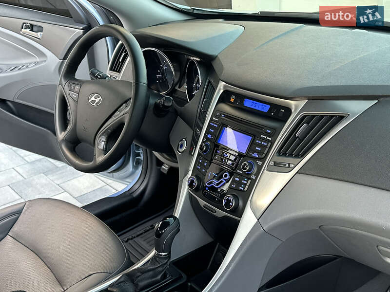Седан Hyundai Sonata 2013 в Одессе фото 48 Седан Hyundai Sonata 2013 в Одессе