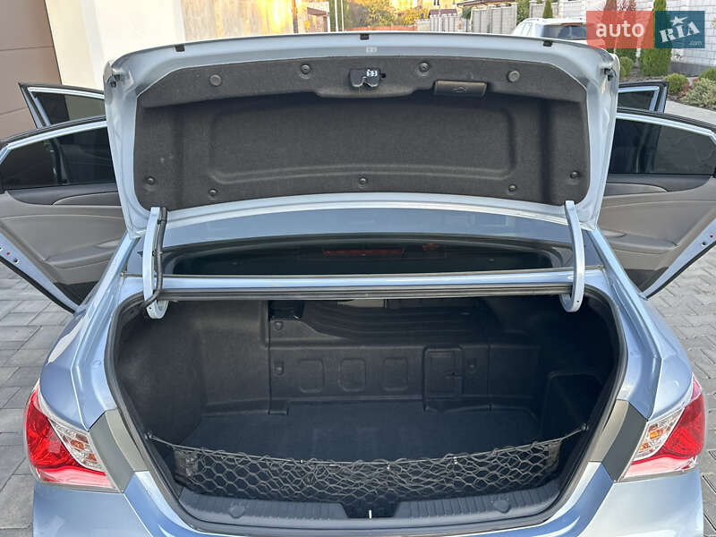 Седан Hyundai Sonata 2013 в Одессе фото 61 Седан Hyundai Sonata 2013 в Одессе
