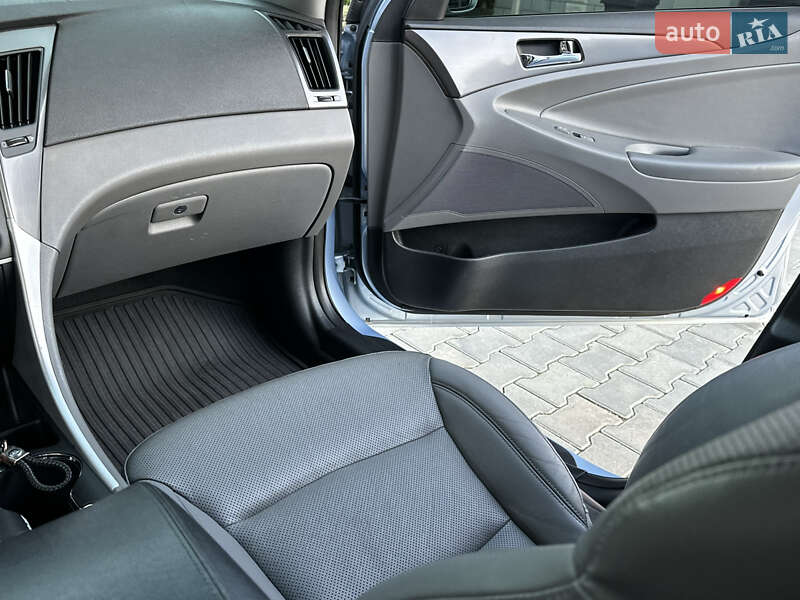 Седан Hyundai Sonata 2013 в Одессе фото 77 Седан Hyundai Sonata 2013 в Одессе