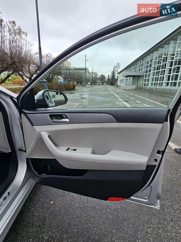 Седан Hyundai Sonata 2018 в Киеве фото 31 Седан Hyundai Sonata 2018 в Киеве