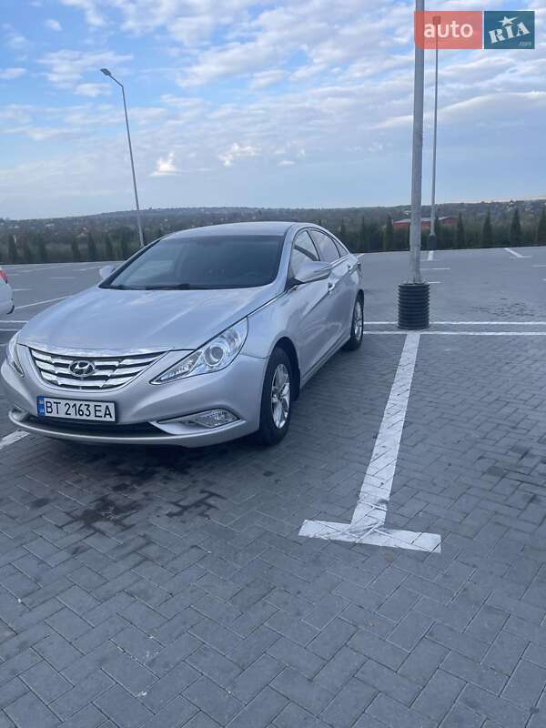 Седан Hyundai Sonata 2014 в Одессе