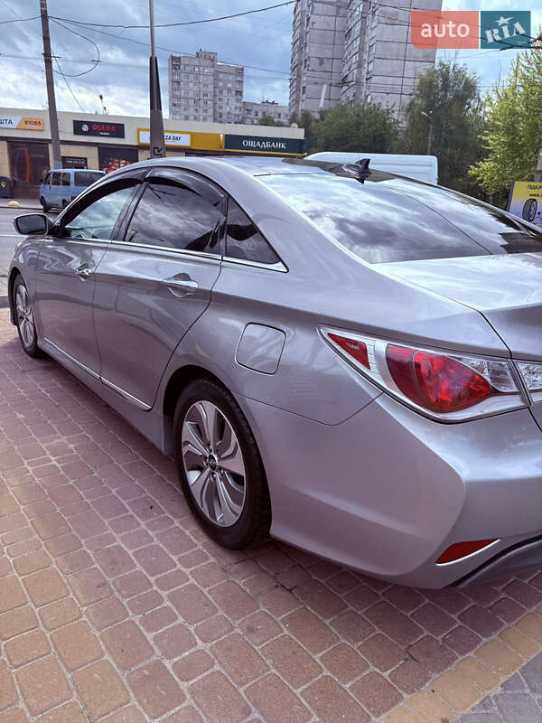 Седан Hyundai Sonata 2013 в Харькове фото 3 Седан Hyundai Sonata 2013 в Харькове