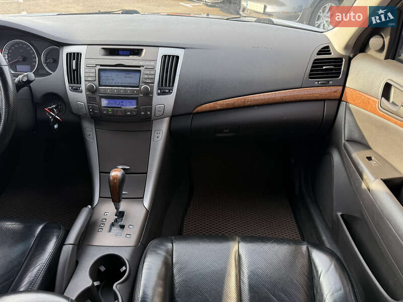 Седан Hyundai Sonata 2008 в Киеве