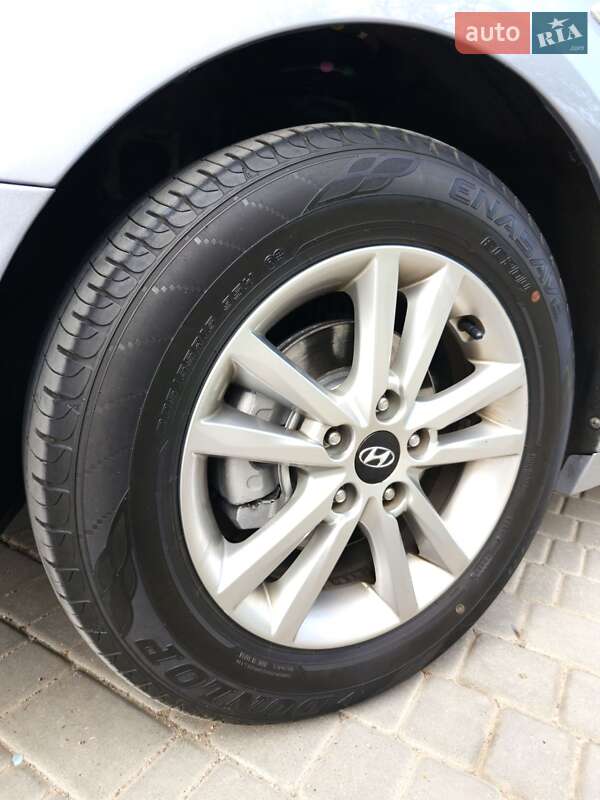 Седан Hyundai Sonata 2015 в Одесі
