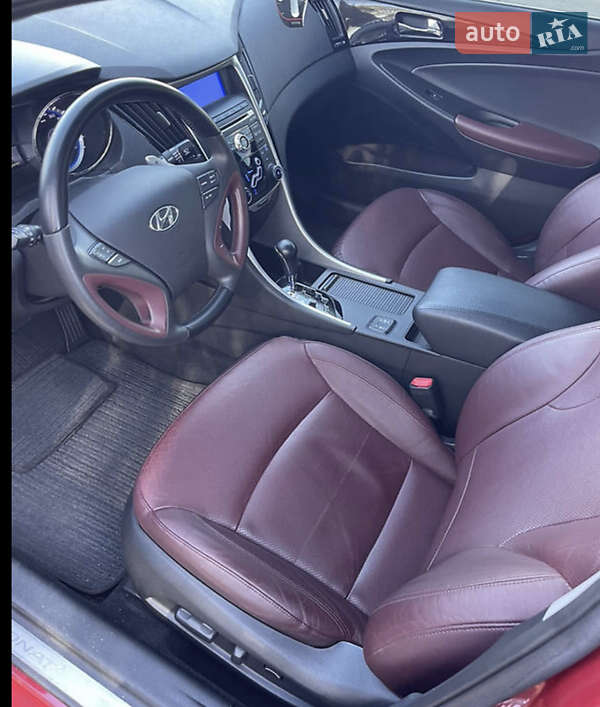 Седан Hyundai Sonata 2011 в Киеве