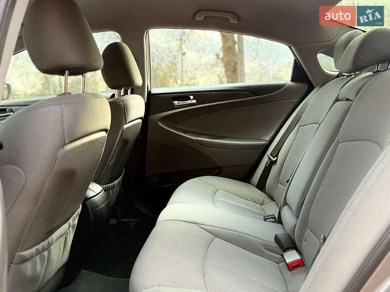 Седан Hyundai Sonata 2013 в Николаеве фото 16 Седан Hyundai Sonata 2013 в Николаеве