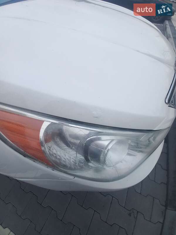 Седан Hyundai Sonata 2012 в Ирпене