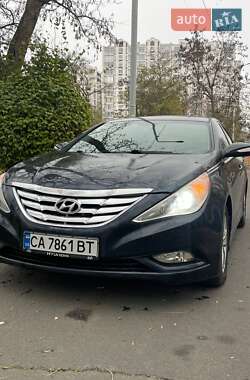 Седан Hyundai Sonata 2013 в Черноморске