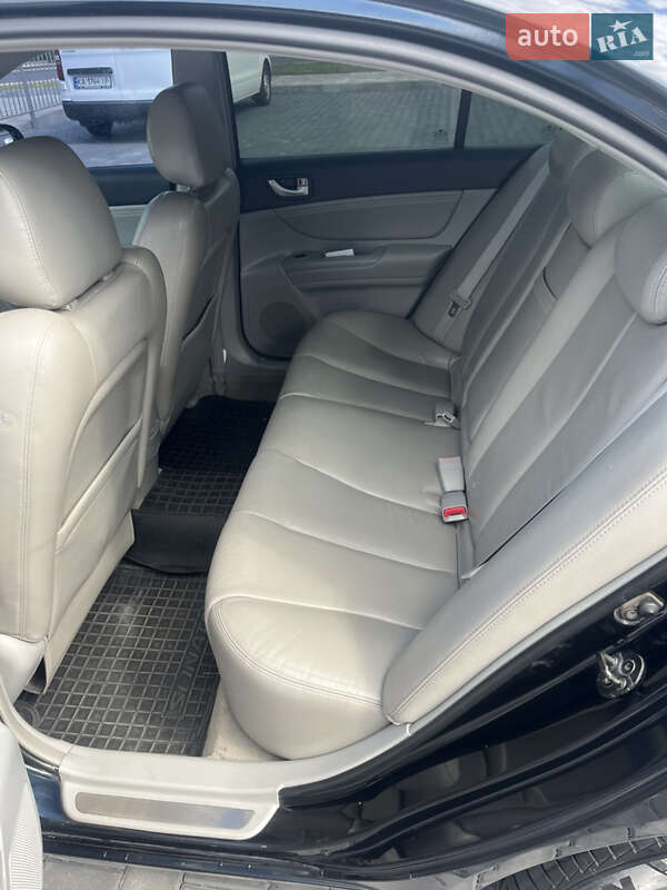 Седан Hyundai Sonata 2006 в Ирпене