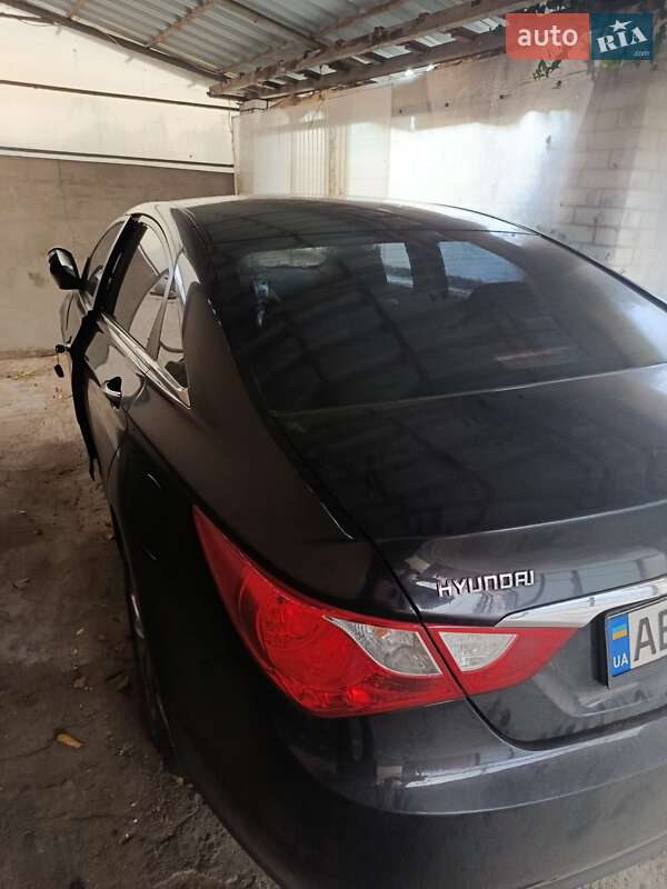 Седан Hyundai Sonata 2012 в Днепре