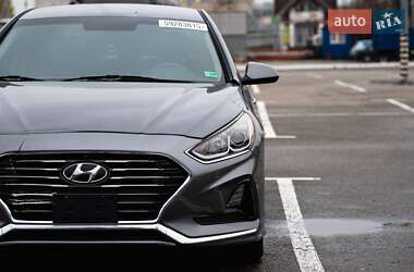 Седан Hyundai Sonata 2019 в Києві