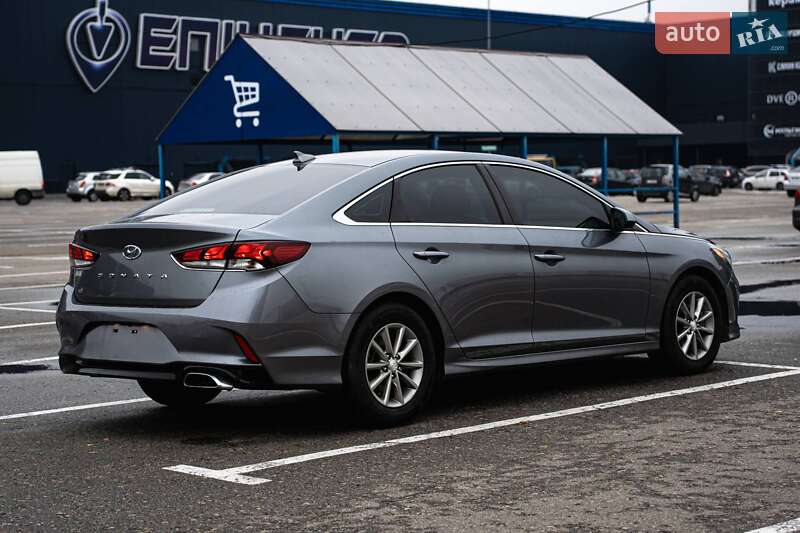 Седан Hyundai Sonata 2019 в Киеве