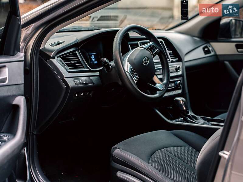 Седан Hyundai Sonata 2019 в Киеве