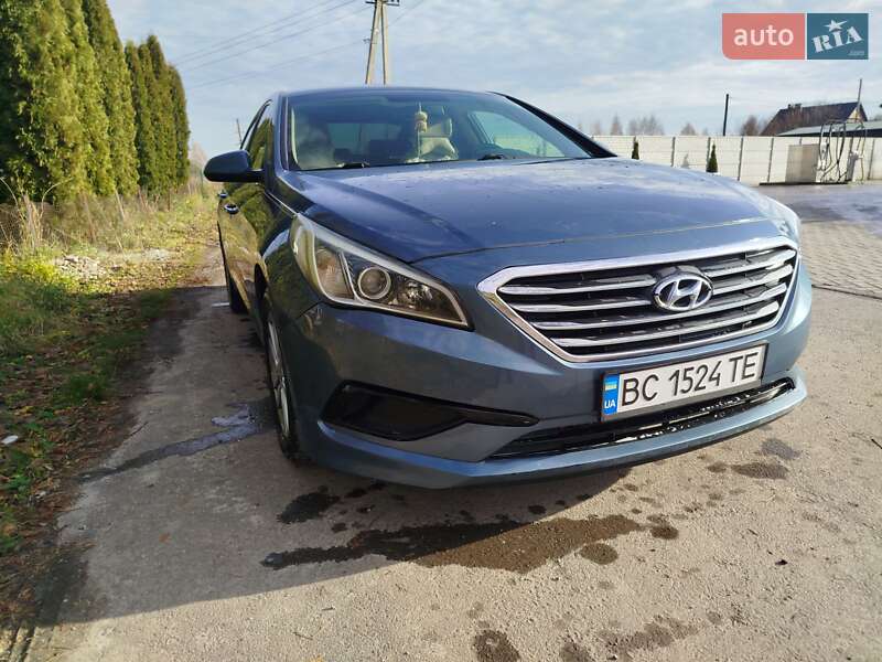 Седан Hyundai Sonata 2016 в Почаеве