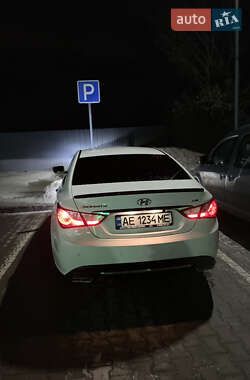 Седан Hyundai Sonata 2014 в Запоріжжі