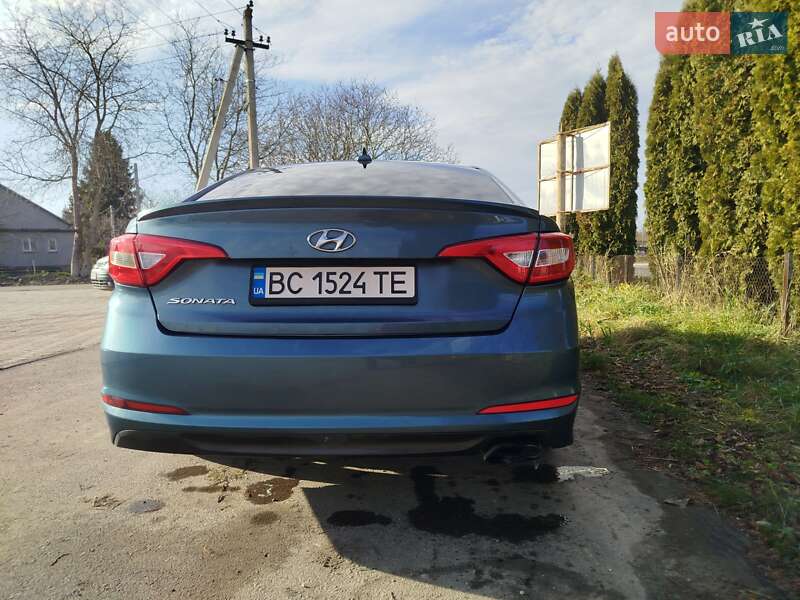 Седан Hyundai Sonata 2016 в Почаеве