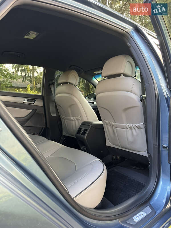 Седан Hyundai Sonata 2015 в Тернополе