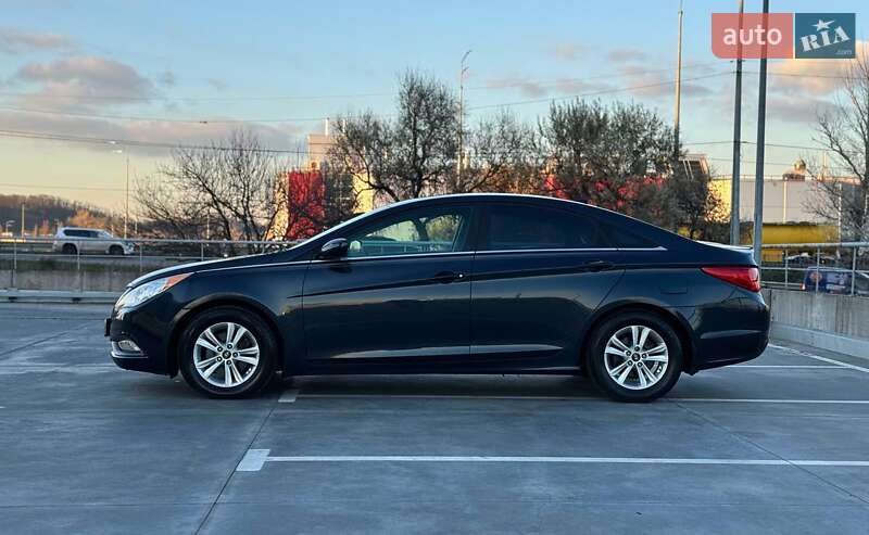Седан Hyundai Sonata 2013 в Киеве