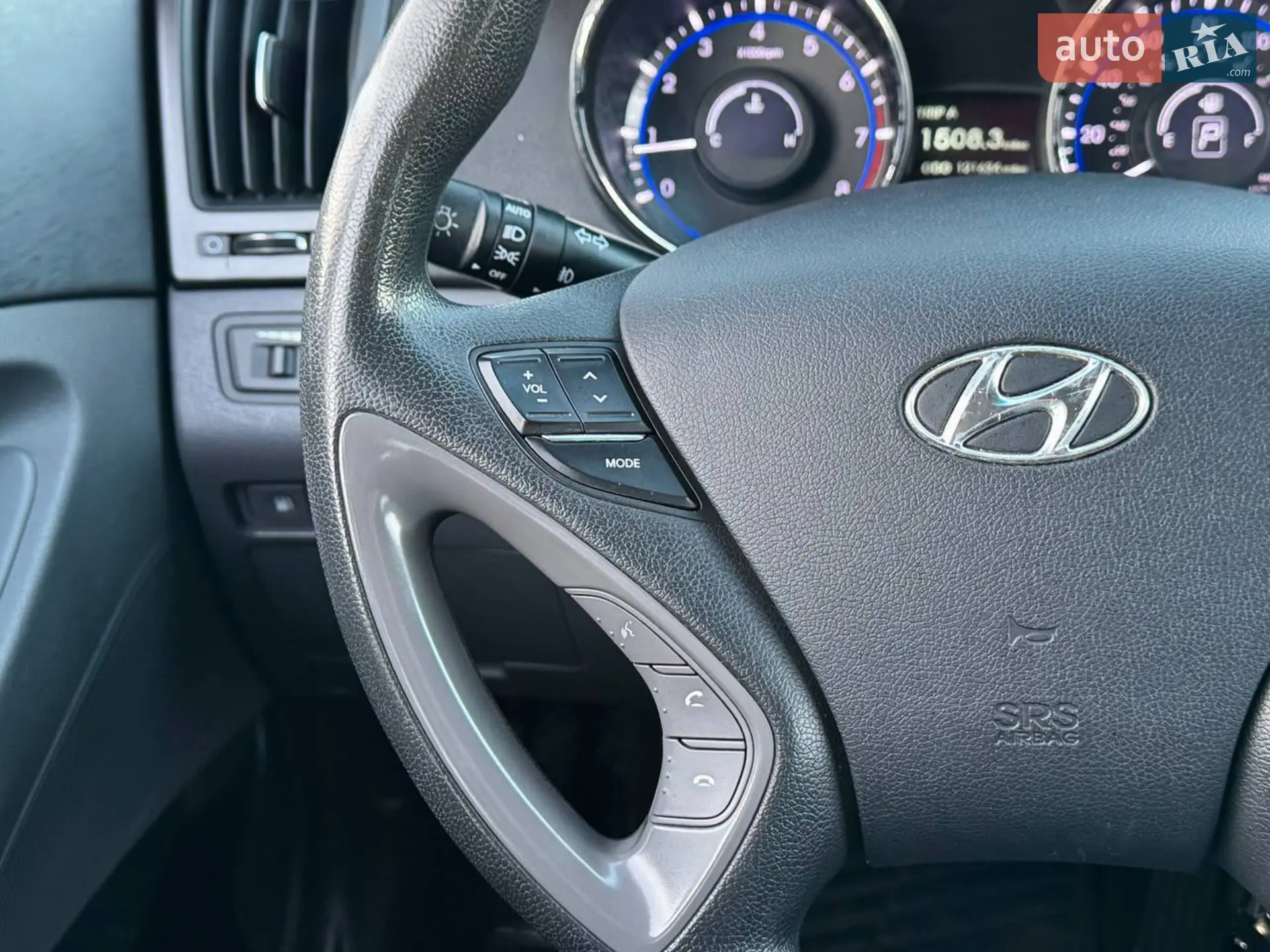 2013 Hyundai Sonata - мініатюра 31